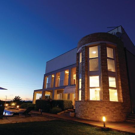 5 Bedroom Amazing Home In Debeljak Zewnętrze zdjęcie