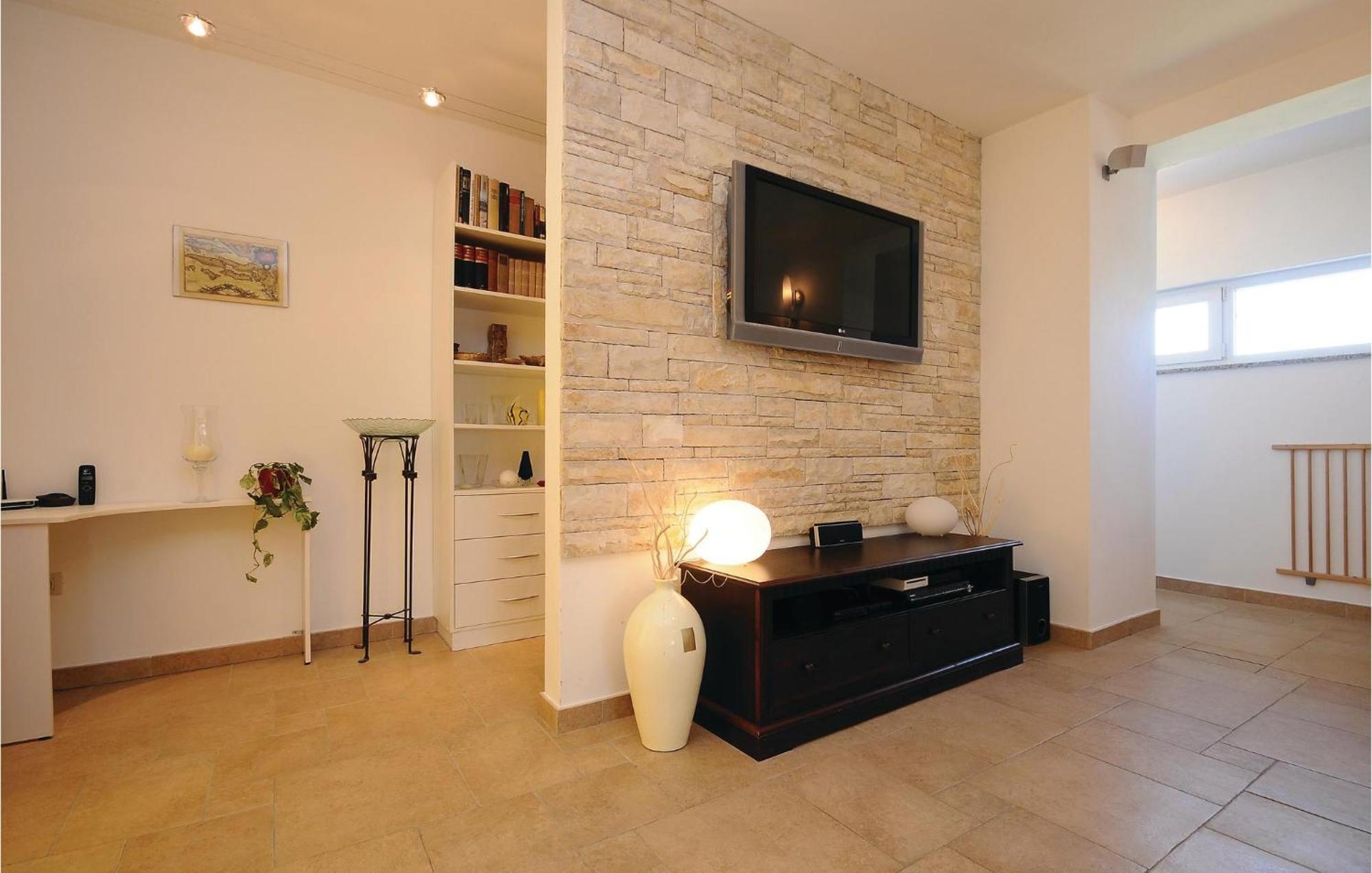 5 Bedroom Amazing Home In Debeljak Zewnętrze zdjęcie