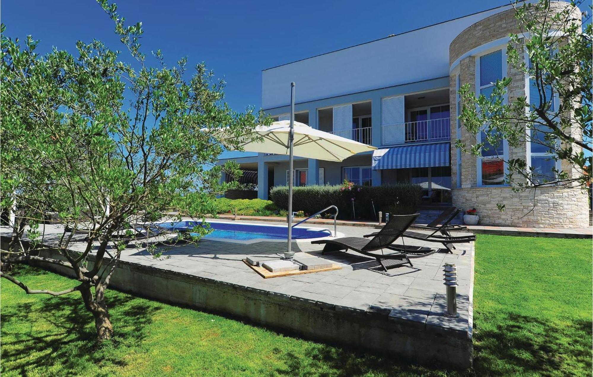 5 Bedroom Amazing Home In Debeljak Zewnętrze zdjęcie