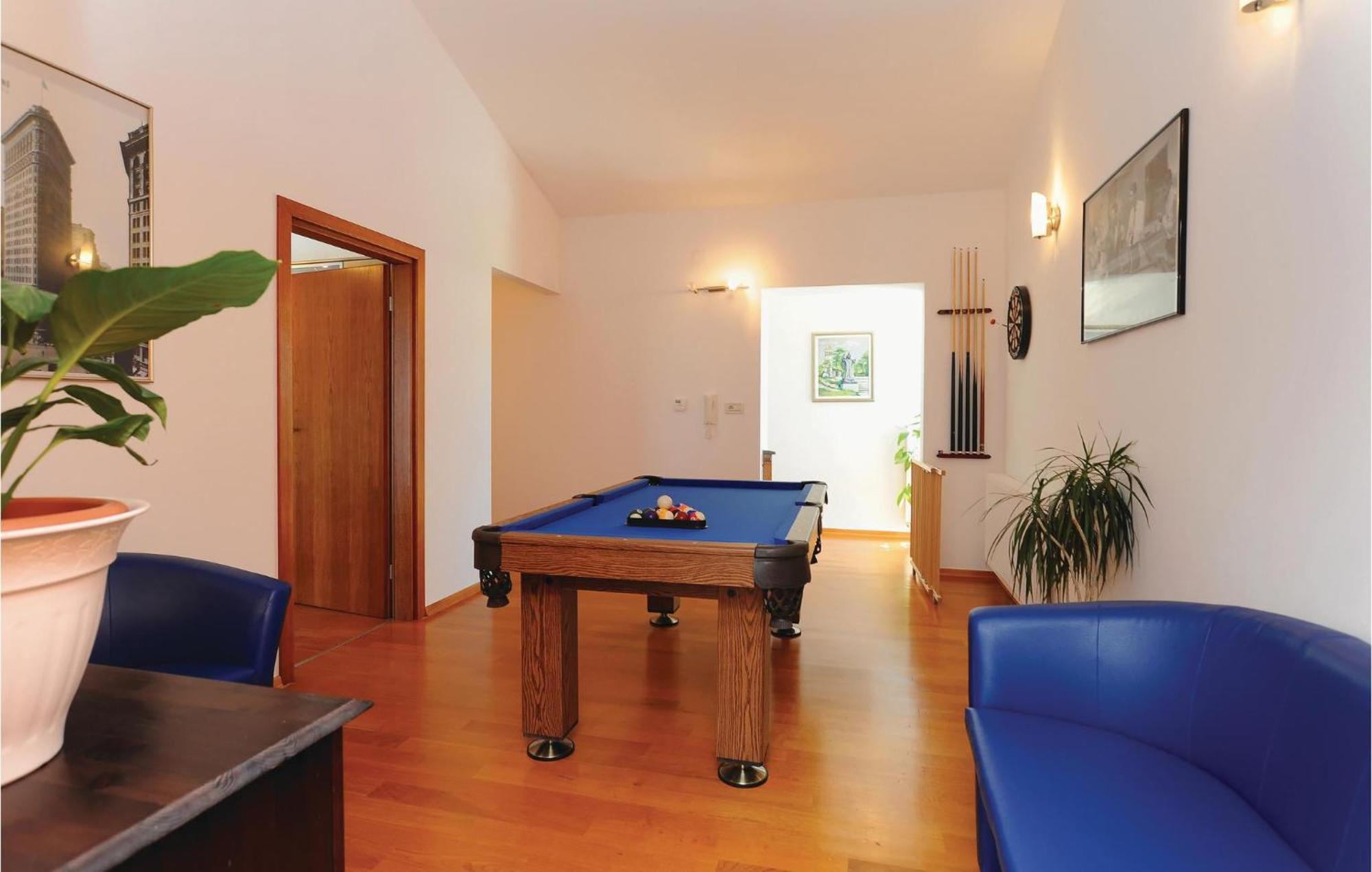 5 Bedroom Amazing Home In Debeljak Zewnętrze zdjęcie
